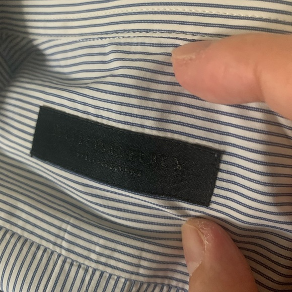Burberry Classic Button-Down Shirt - Picture 6 of 10